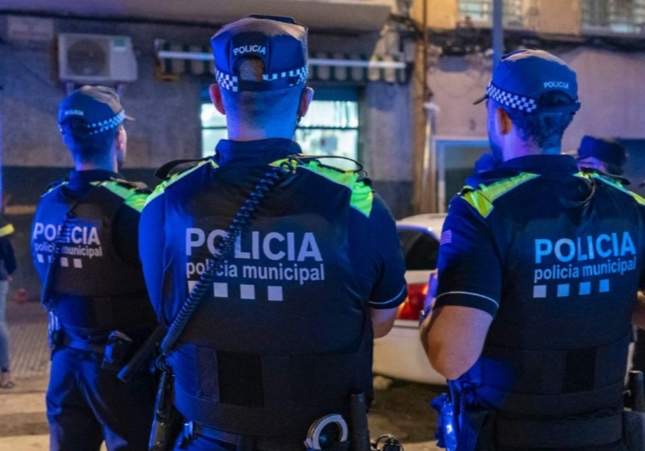 Salvan in extremis la vida de un anciano en Terrassa gracias a la rápida actuación de la Policía Municipal