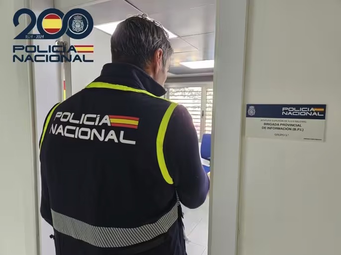 Detenido en Palma por enviar correos amenazando con matar a todo el mundo