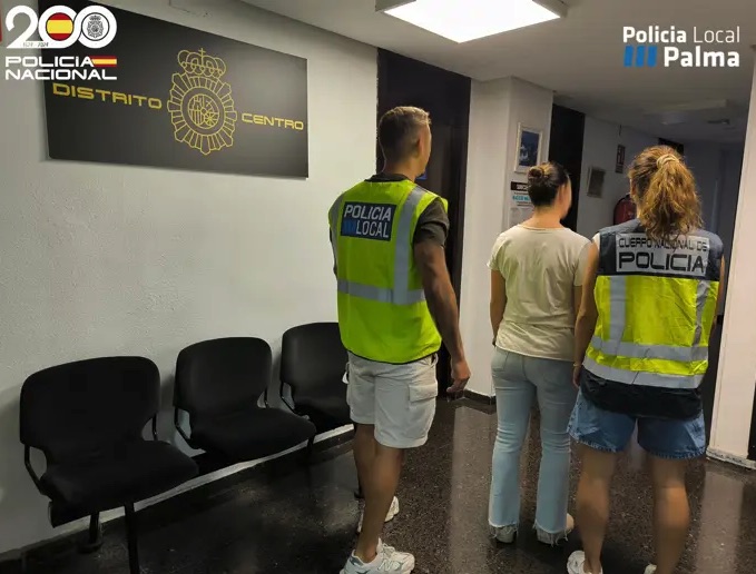 Detenidas tres carteristas en Palma por robar casi 10.000€ a turistas con tarjetas sustraídas