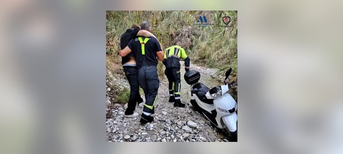 Rescatado un joven perdido y con signos de aturdimiento en el paraje del río Chíllar, en Nerja