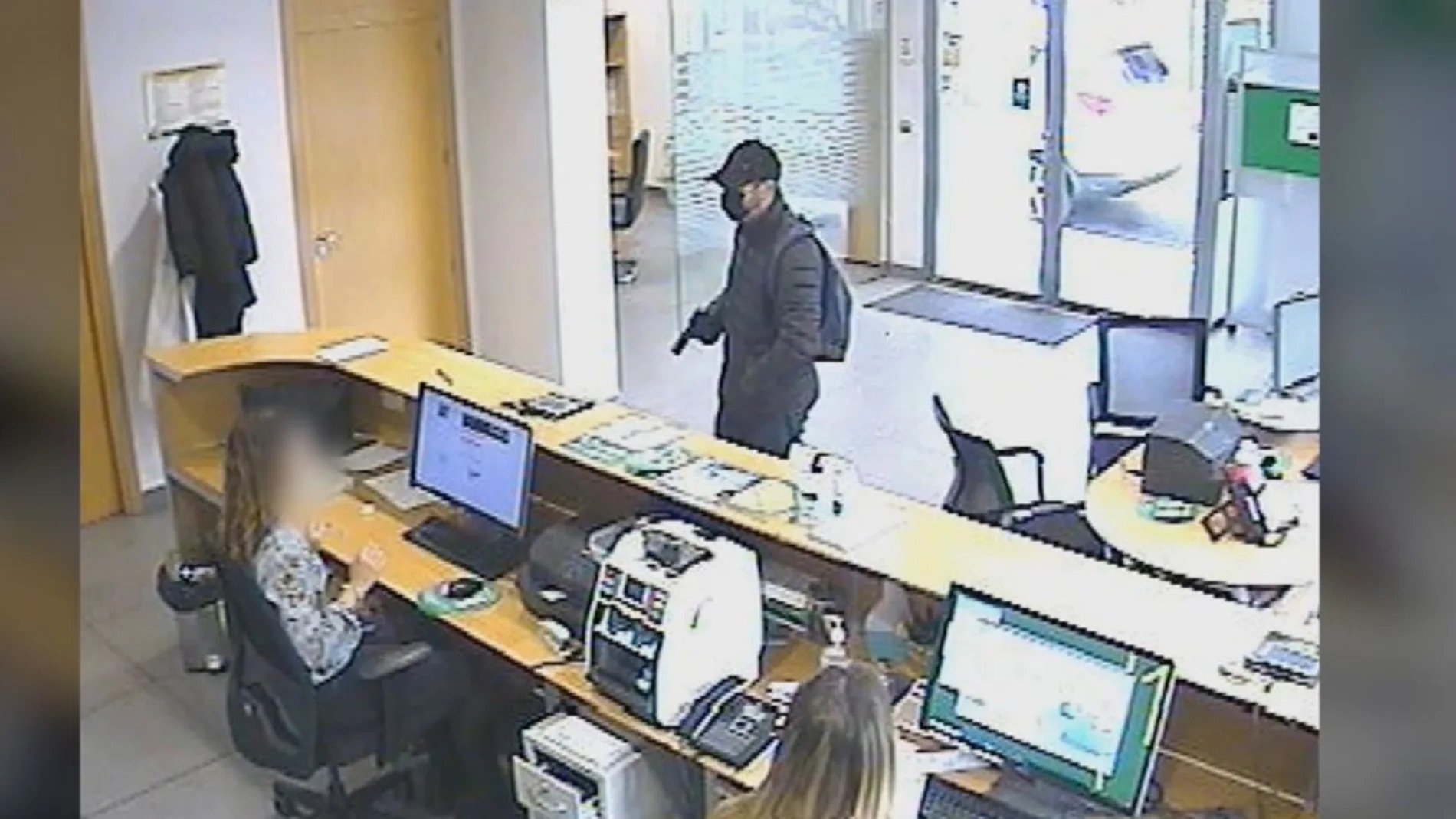 Detenido un hombre por atracar dos bancos en Toledo y llevarse casi 10.000 euros