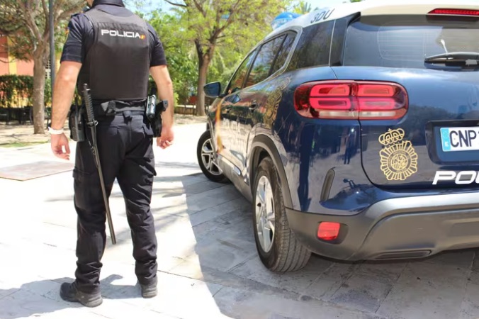 Dos detenidos en Estepona especializados en robo al descuido