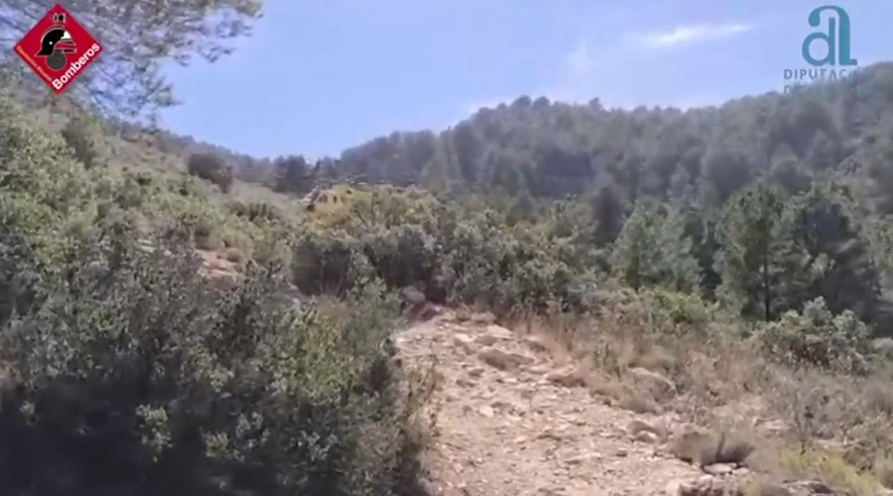 Rescatada en helicóptero una senderista indispuesta en el Cabeçó d'Or de Busot