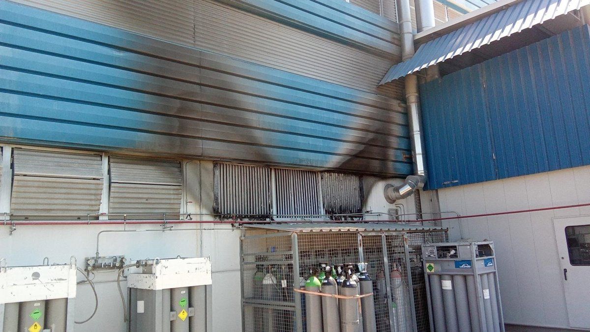 Incendio en el edificio 8P de la UPV, siete personas evacuadas
