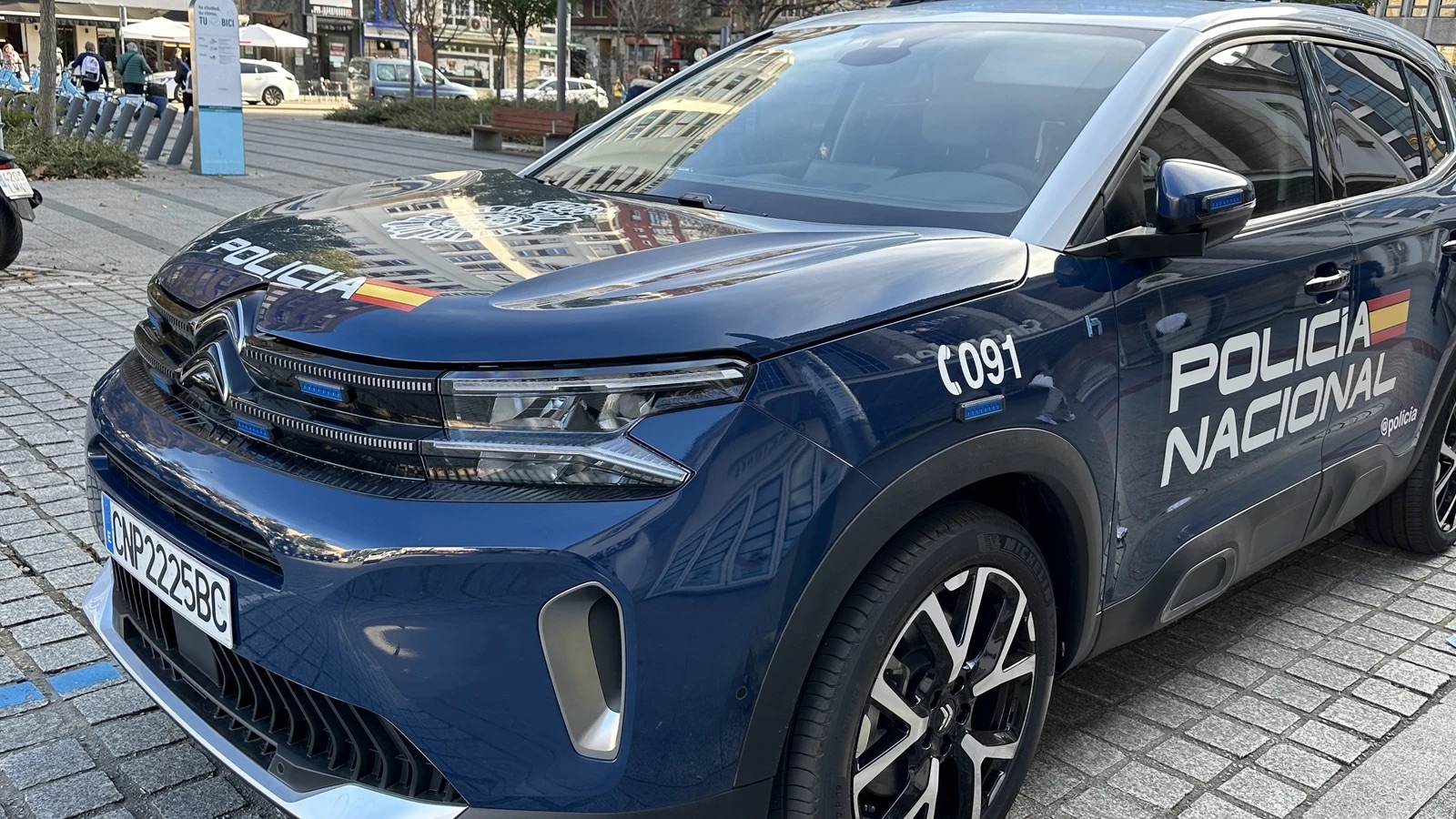 Dos detenidos en Murcia tras intentar atropellar a un policía y huir de un control