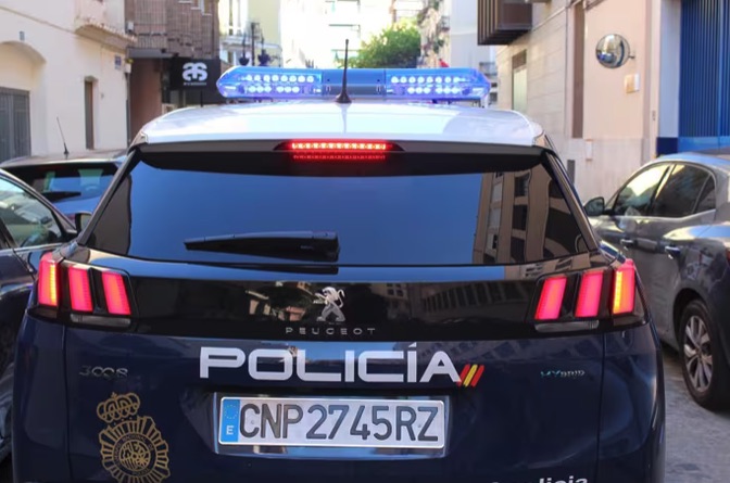 Detenido un falso fontanero por robar en siete viviendas en La Felguera alegando "roturas de tuberías"