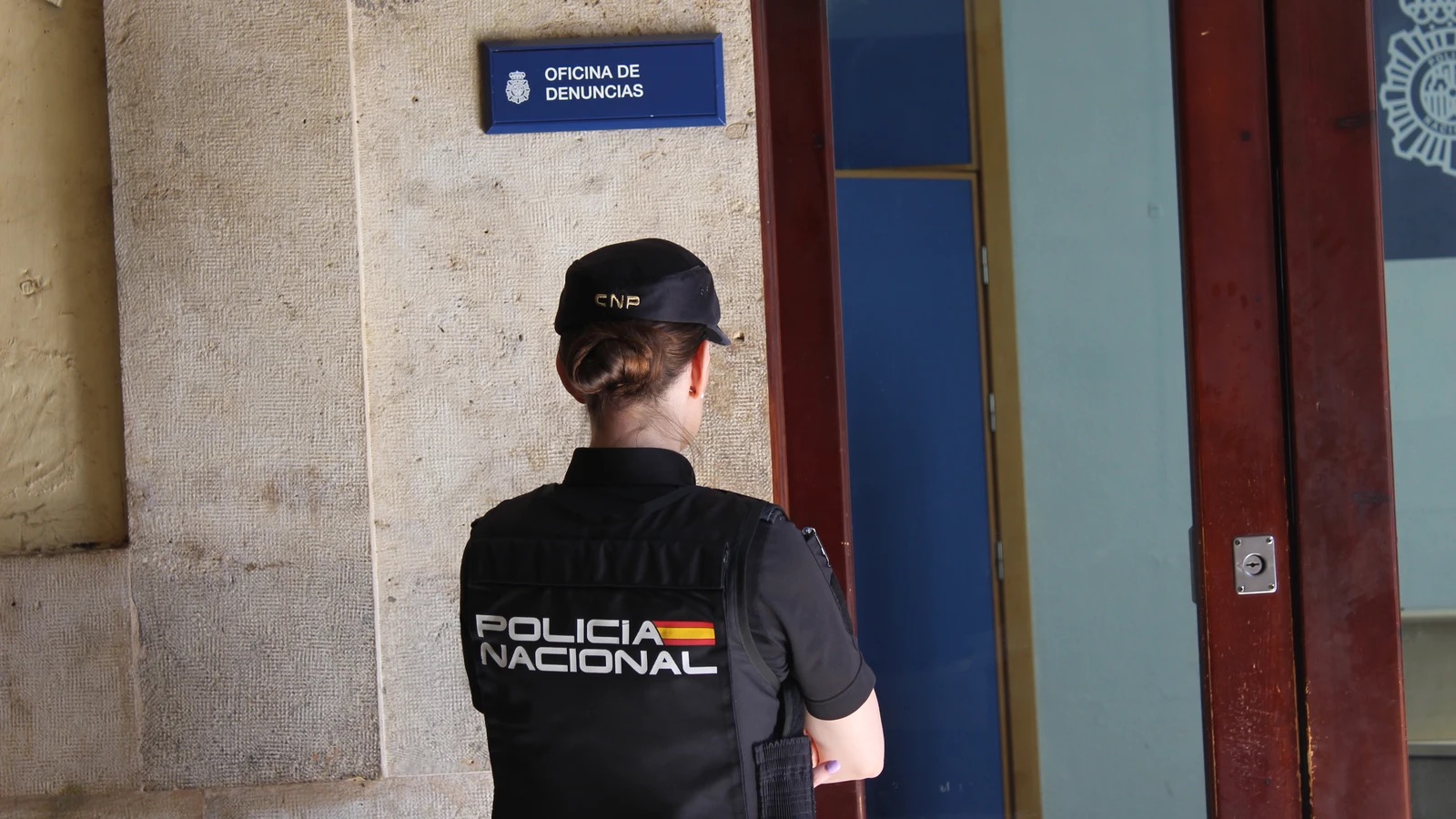 Detenido en Valencia por retener y atar a su expareja durante dos días para obligarla a retomar la relación