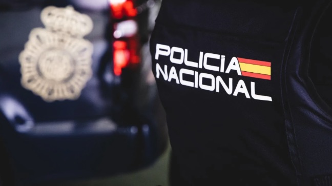 Detenidos tres menores por apuñalar a un joven de 18 años en una zona de ocio de Alicante