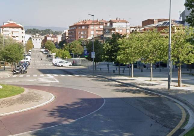 Prisión provisional para una joven de 22 años en Manresa por intentar matar a una anciana de 89 años a golpes de piedra