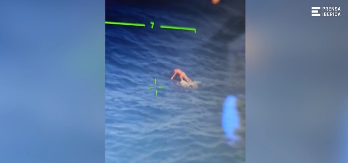 Rescatado con vida tras dos noches a la deriva en su moto de agua en Gran Canaria