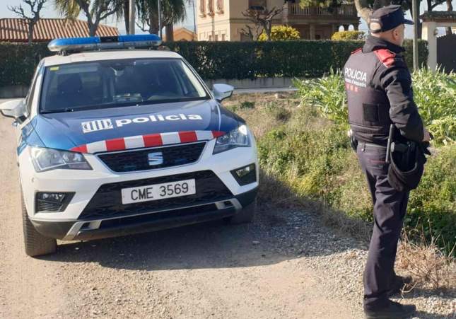 Investigan la extraña muerte de una mujer de unos 30 años hallada sin vida en una masía del Urgell (Lleida)