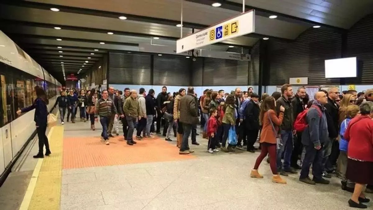 Alerta en Metrovalencia: ladrones hacen cargos en tarjetas de crédito mediante datáfonos ocultos