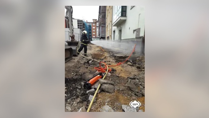 Una fuga de gas por unas obras en Sotrondio (Asturias) obliga a confinar a los vecinos de tres portales