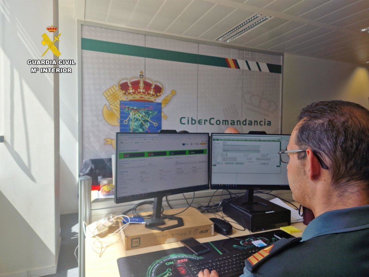 Detención por una ciberestafa de 7.000 euros a una empresa en Valencia