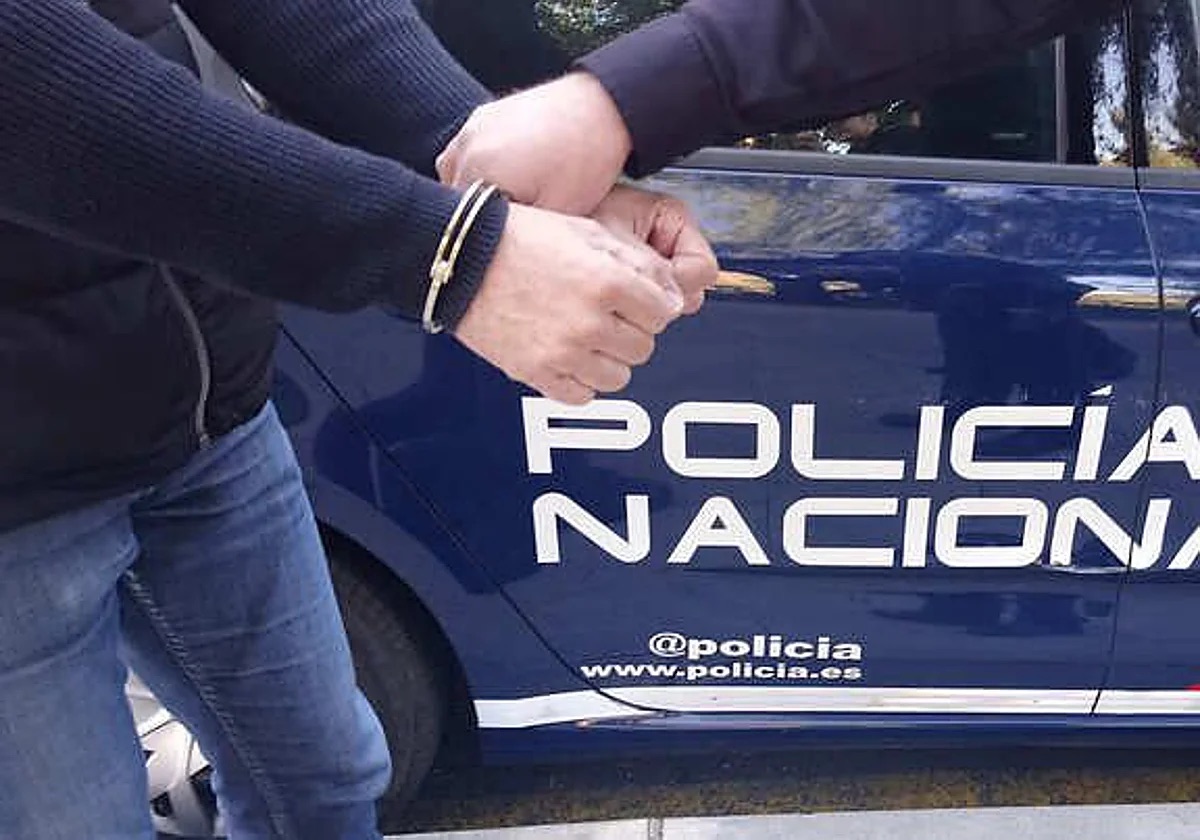 Detenido en Ponferrada un hombre de 48 años por agredir a su pareja tras ser alertada la policía por su hijo menor