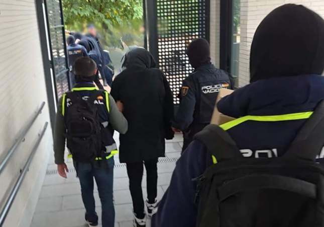 Desarticulada en España la primera célula del Tren de Aragua: 13 detenidos en Barcelona, Madrid y otras ciudades