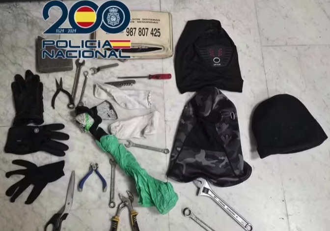 Detenido un cliente habitual del mítico bar El Ferroviario de León por intentar robar de madrugada