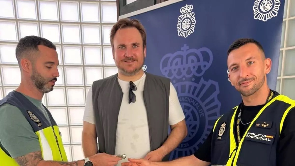Dos detenidos en Ibiza por robar relojes de lujo tras ofrecer servicios sexuales a turistas