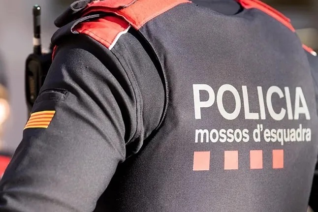 Los Mossos d'Esquadra investigan una brutal paliza grupal a una menor de 14 años en el centro de Lleida