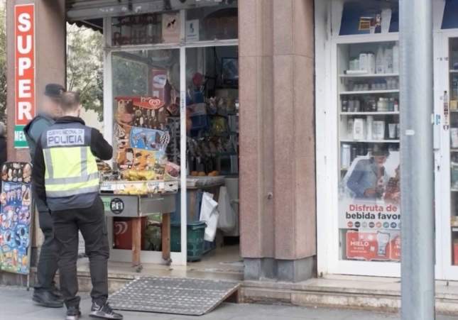 Macrooperación 'Nihari' en Barcelona: destapan fraude eléctrico masivo y explotación laboral en 26 supermercados 24h