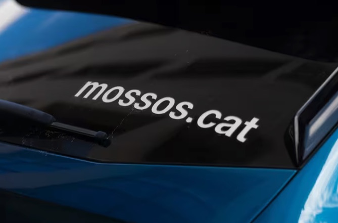 Detenido un atracador en Mollet del Vallès tras asaltar una joyería con una pistola simulada y un martillo