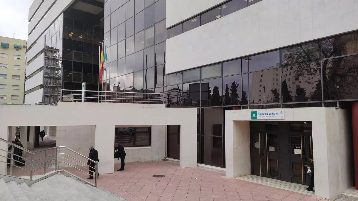 Investigan a un sacerdote en Granada por presunta agresión sexual y amenazas a una mujer