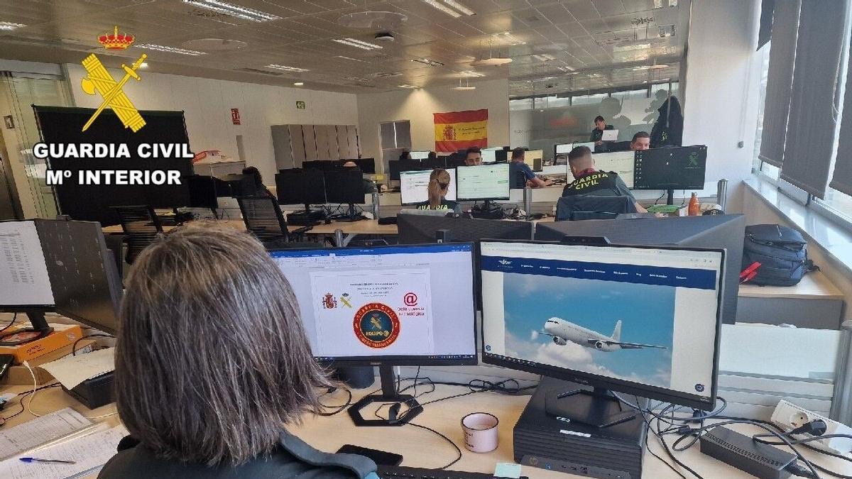 Alerta por una campaña de 'phishing' que suplanta a la Guardia Civil y la Europol acusando de ciberdelitos