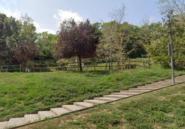 Investigan violación a punta de navaja a una mujer en un parque de Terrassa