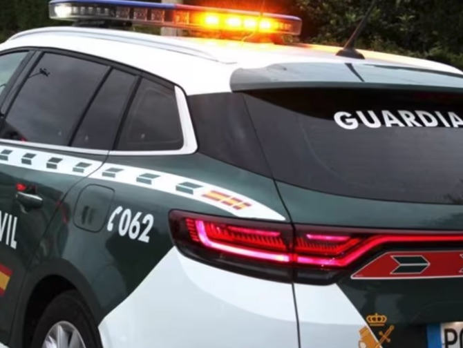 Detenido un vecino de Ribadesella por disparar desde su ventana a un hombre a las puertas de un pub