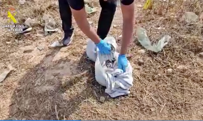 Dos detenidos en Orihuela Costa (Alicante) por disparar en la cabeza a un joven irlandés de 21 años