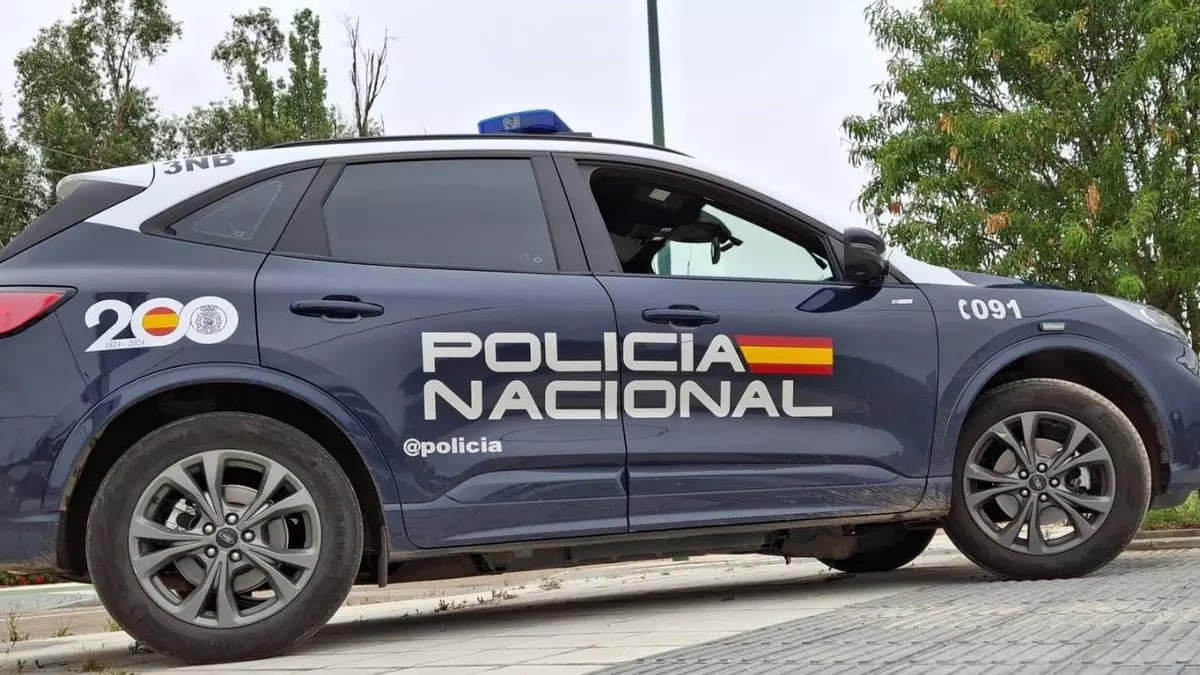 Detenida una joven de 18 años por apuñalar a su novio durante una discusión por celos en Málaga