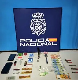 Dos detenidos y 21 gramos de cocaína en un punto de venta desmantelado en Aranda de Duero