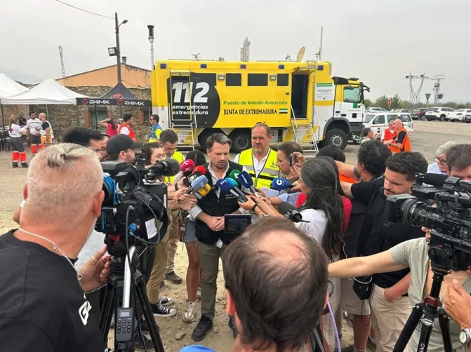 El incendio de Jarilla (Cáceres) arrasa 12.000 hectáreas y amenaza con entrar en Castilla y León