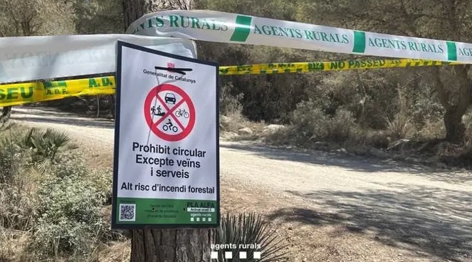 Titular: Alerta máxima en Tarragona: 25 municipios de cuatro comarcas, en riesgo extremo de incendio forestal