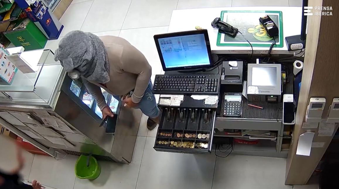 Detenido en Rafelbunyol un hombre por atracar con cuchillo una gasolinera en septiembre