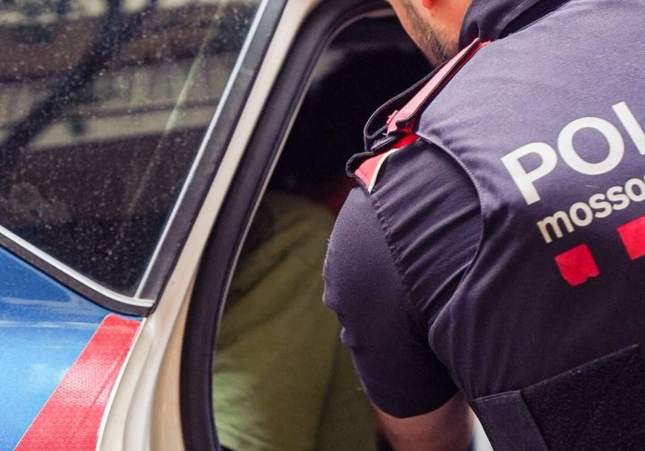 Detenido en la Vall d'Aran por ofrecer dinero a menores a cambio de sexo en su restaurante