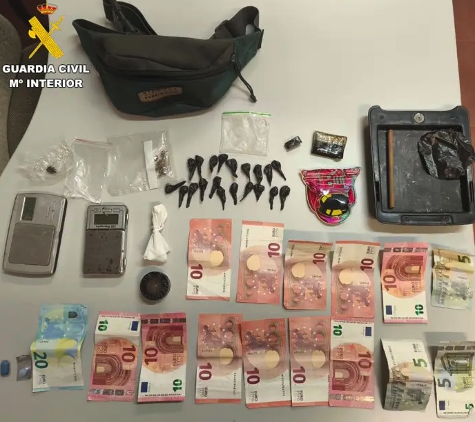 Detenido un hombre con varios tipos de droga durante las fiestas de Famara, en Lanzarote