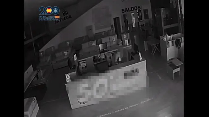 Cae en Logroño el 'ladrón de la alcantarilla': un joven multirreincidente que reventaba escaparates para robar