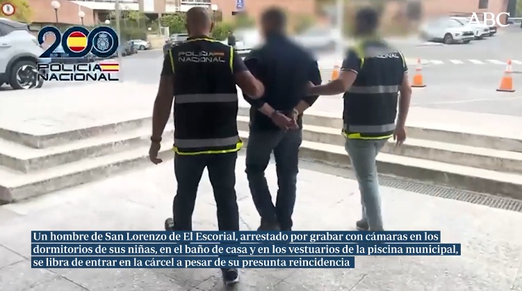 Detenido en Madrid por grabar con cámaras ocultas a sus hijas y a amigas menores