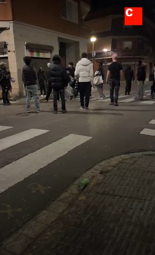 Brutal paliza grupal a una pareja de adolescentes durante la Fiesta Mayor de Invierno de Argentona