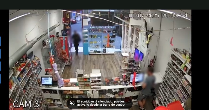 Detenido un hombre tras atracar un estanco en Alicante con un cuchillo de plástico y ser detenido en segundos