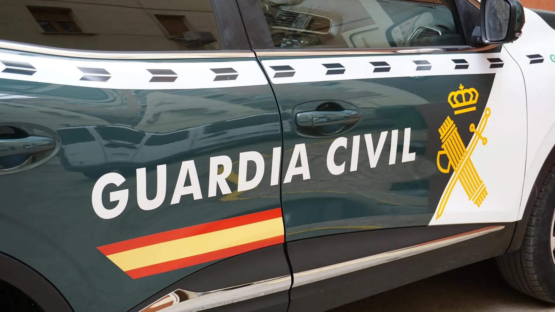 Detenido en Silla un matrimonio prófugo con órdenes de ingreso en prisión tras una operación de la Guardia Civil