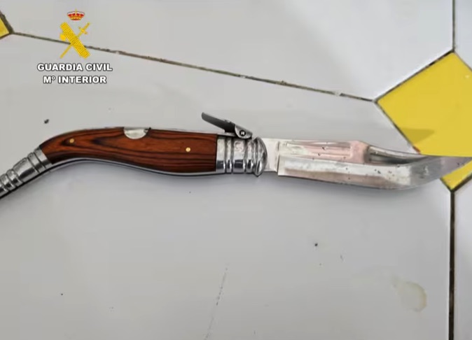 Detenidos tres jóvenes por lesiones con arma blanca y riña tumultuaria durante las fiestas de Cartes