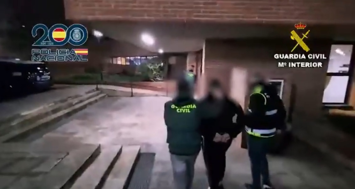 Caen en Toledo dos ladrones especializados en asaltar talleres de lunas en la Comunidad de Madrid