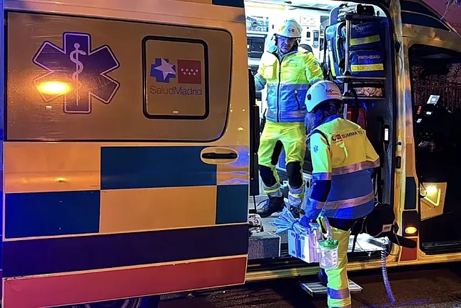 Detenido un hombre por apuñalar a dos personas con una botella en Alcorcón (Madrid)