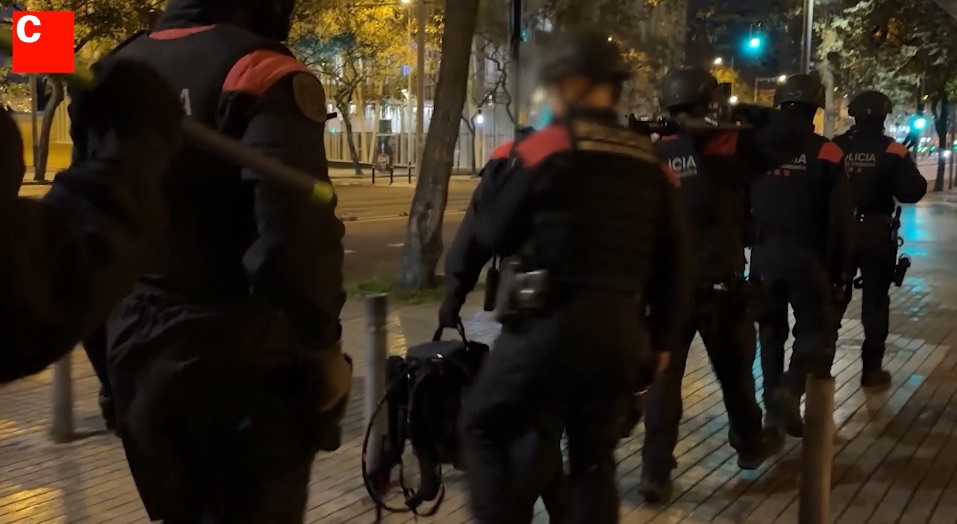 Macrooperación de los Mossos en Barcelona y L'Hospitalet contra el tráfico de drogas hacia Italia