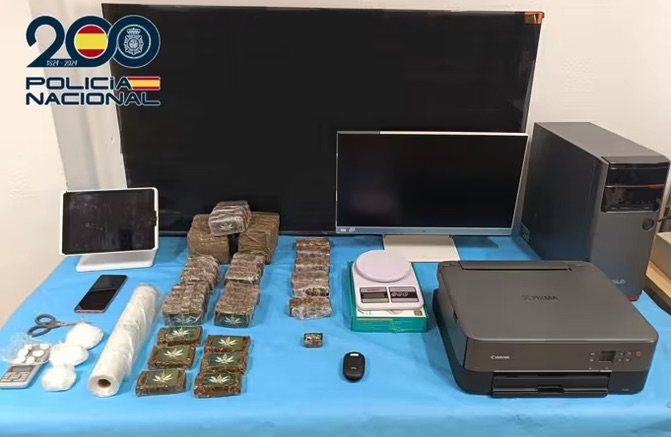 Clausurado un establecimiento comercial en Maspalomas por presunta distribución de sustancias estupefacientes