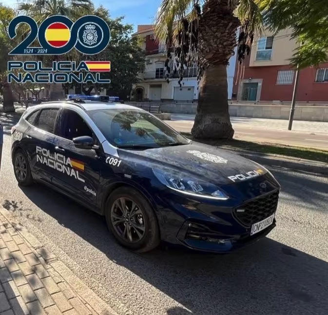 Dos detenidos en Granada por robo en nave de compraventa de vehículos en polígono industrial