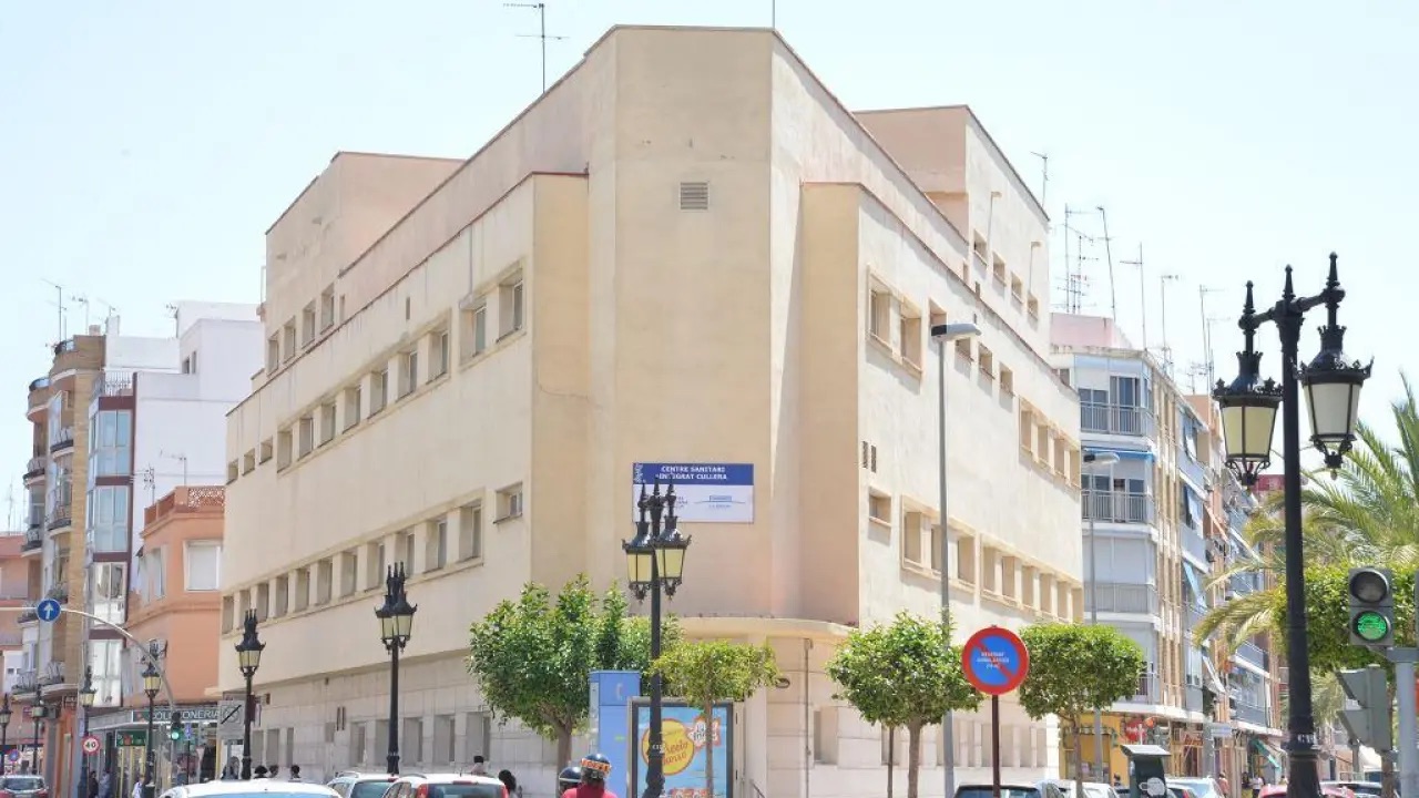 Detenido un médico en Cullera por agredir sexualmente a dos pacientes durante consultas