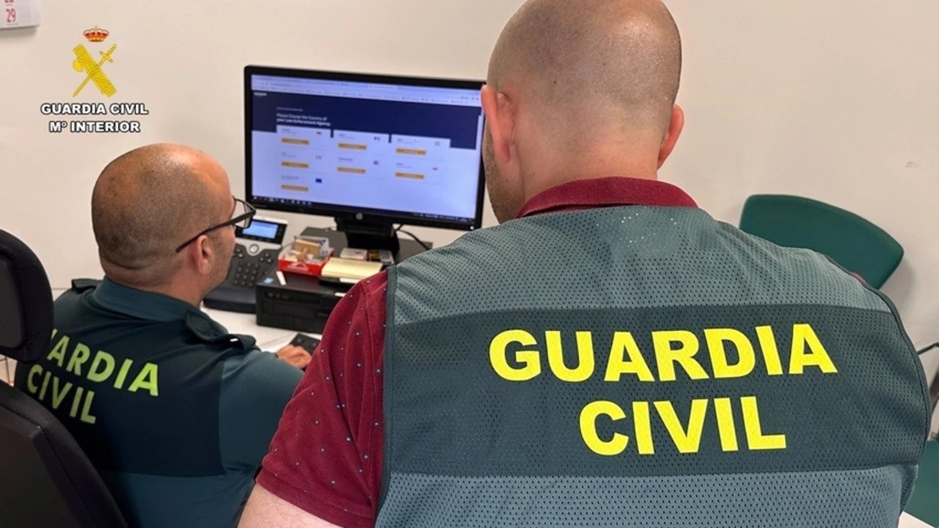 Detenido un falso gestor financiero en por estafar a particulares con la Renta y emitir facturas falsas a empresas